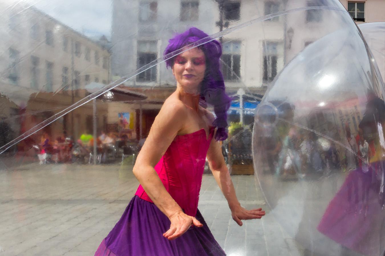 Dominique Guis - Bulles en ville